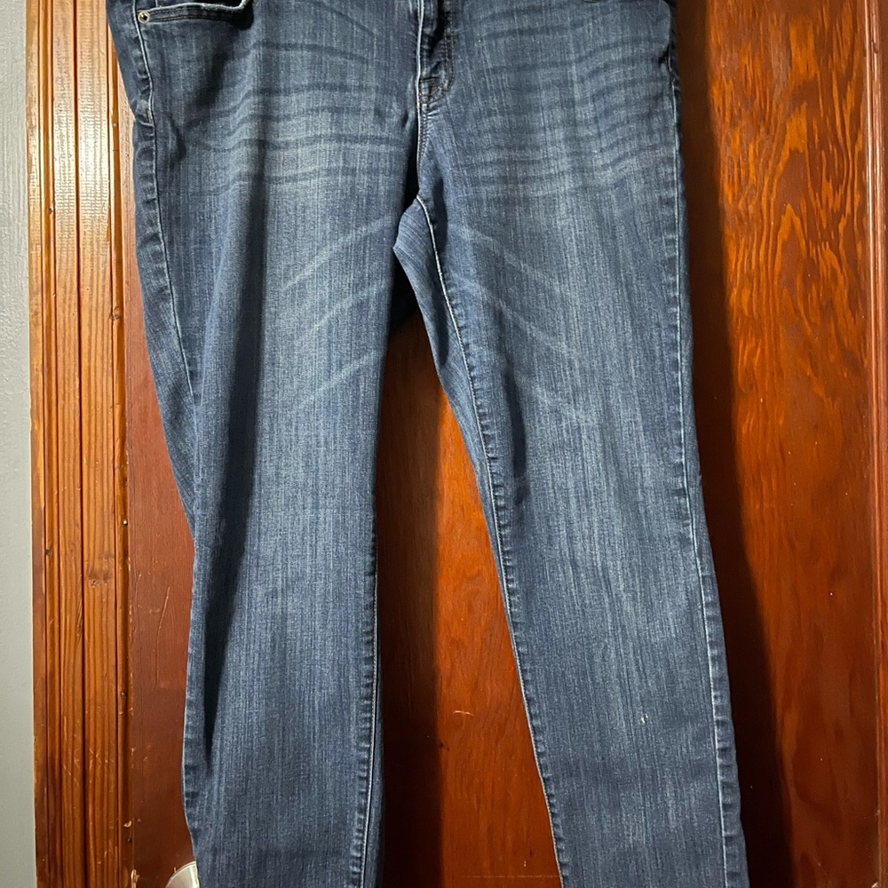 Skinny jeans